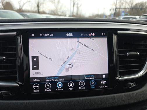 2018 Chrysler Pacifica Touring-L Plus