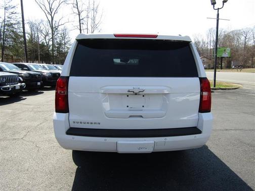 Summit White 2015 Chevrolet Suburban 1500 LT