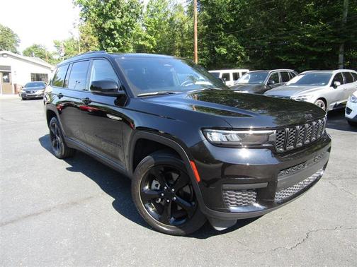 2021 Jeep Grand Cherokee L Laredo
