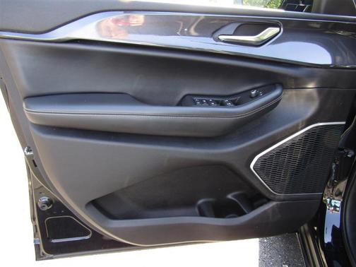 2021 Jeep Grand Cherokee L Laredo