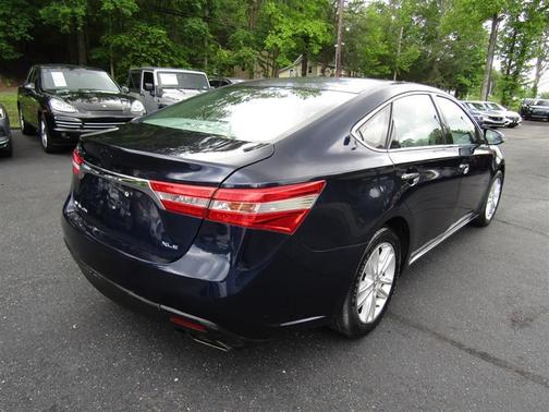 2013 Toyota Avalon XLE