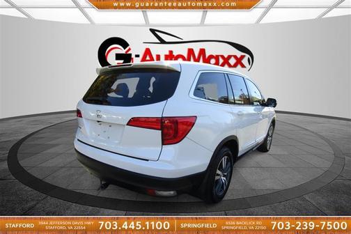 2016 Honda Pilot EX-L w/ Navigation