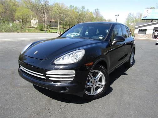 2014 Porsche Cayenne Platinum Edition