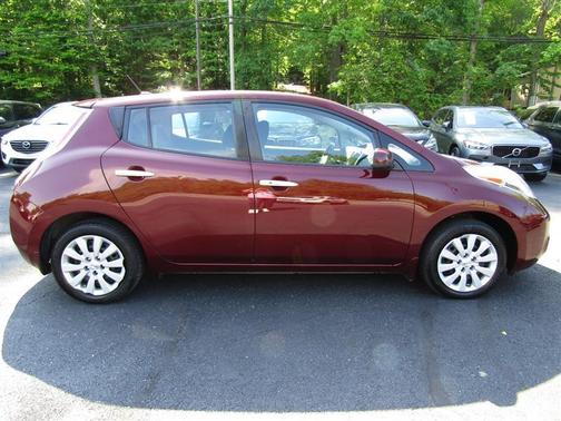 2017 Nissan Leaf S