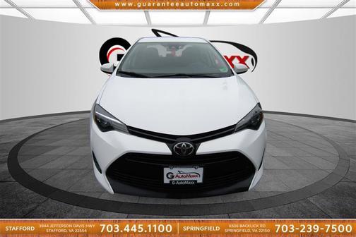 Super White 2018 Toyota Corolla LE