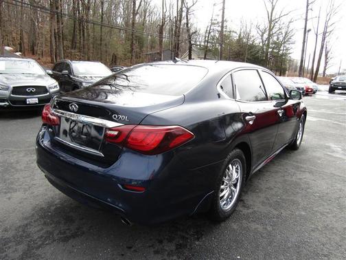 2016 INFINITI Q70L 3.7X