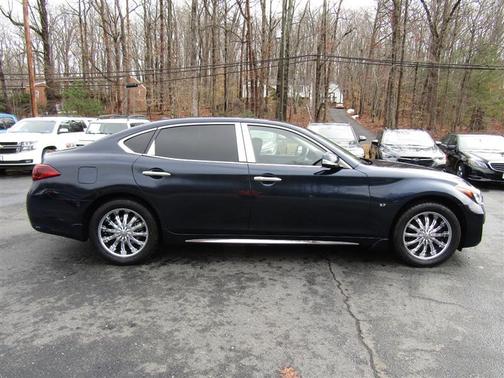 2016 INFINITI Q70L 3.7X