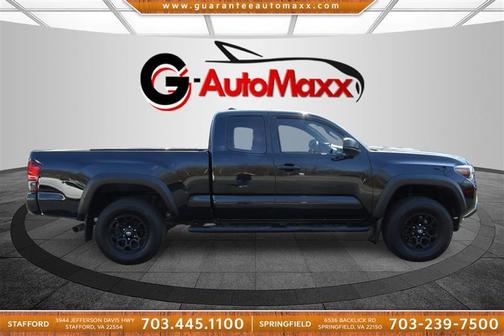 Midnight Black Metallic 2019 Toyota Tacoma SR