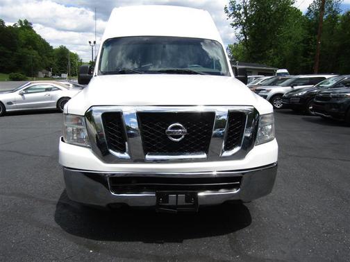2013 Nissan NV Cargo NV2500 HD SV V6/SV V8