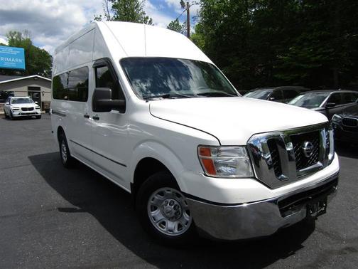 2013 Nissan NV Cargo NV2500 HD SV V6/SV V8
