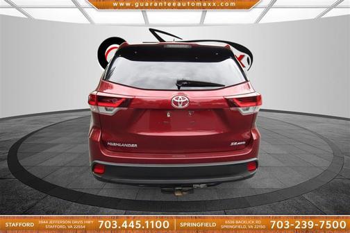 Salsa Red Pearl 2019 Toyota Highlander SE