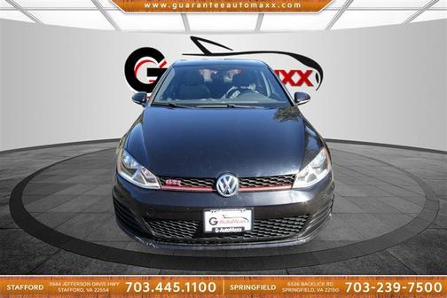 2017 Volkswagen Golf GTI SE 4-Door