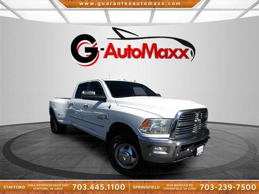 Bright White Clearcoat 2018 RAM 3500 SLT