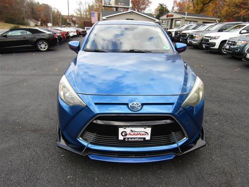 2017 Toyota Yaris iA Base