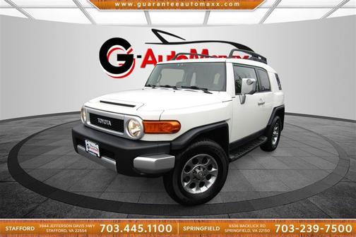 Iceberg 2011 Toyota FJ Cruiser Base SUV