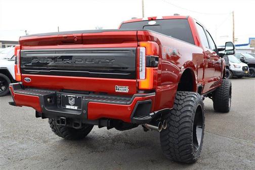 2025 Ford F-350 Platinum