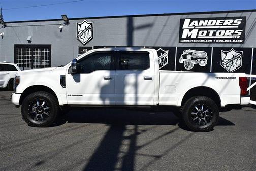 2022 Ford F-350 Platinum