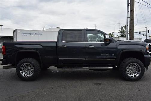 2019 GMC Sierra 3500 Denali