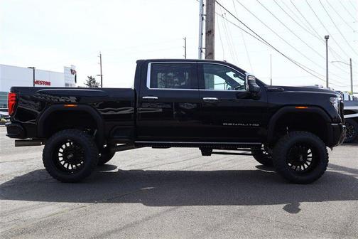 White Frost Tricoat 2025 GMC Sierra 3500 Denali
