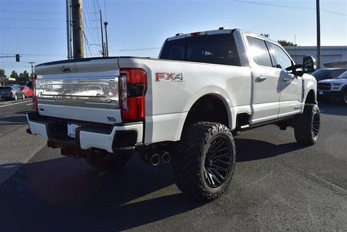 2024 Ford F-350 Platinum