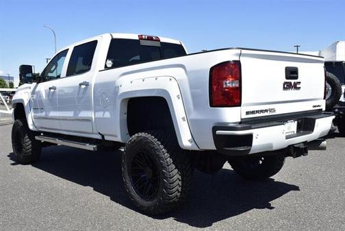 2016 GMC Sierra 3500 Denali
