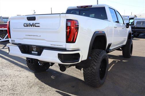 2025 GMC Sierra 3500 Denali