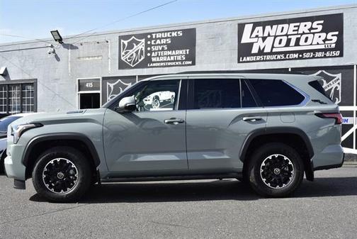 2024 Toyota Sequoia SR5