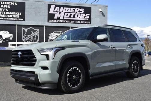 2024 Toyota Sequoia SR5
