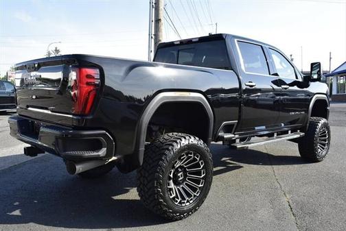 2024 GMC Sierra 2500 Denali