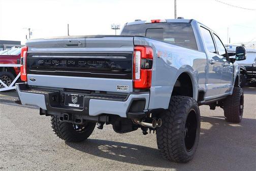 2025 Ford F-350 Platinum
