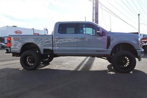 2025 Ford F-350 Platinum