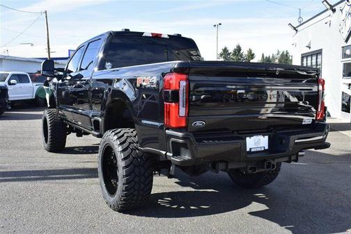 2025 Ford F-250 Platinum