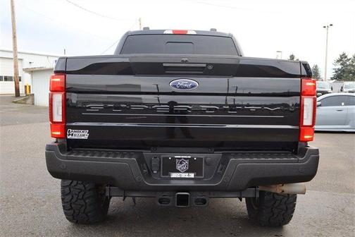 2022 Ford F-350 Lariat