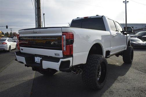 2025 Ford F-350 Platinum