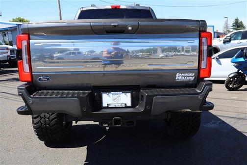 Carbonized Gray 2025 Ford F-350 Platinum