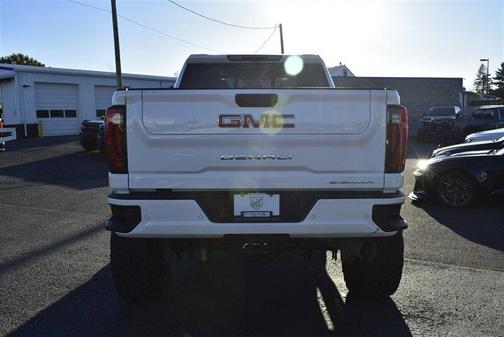 2024 GMC Sierra 3500 Denali