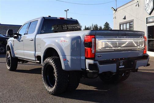 2026 Ford F-450 Platinum