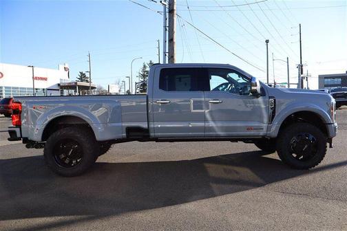 2026 Ford F-450 Platinum