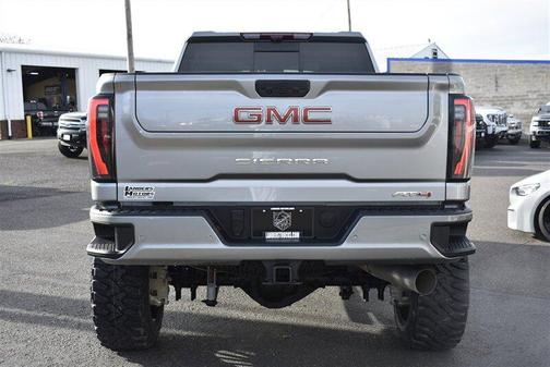 2025 GMC Sierra 3500 AT4