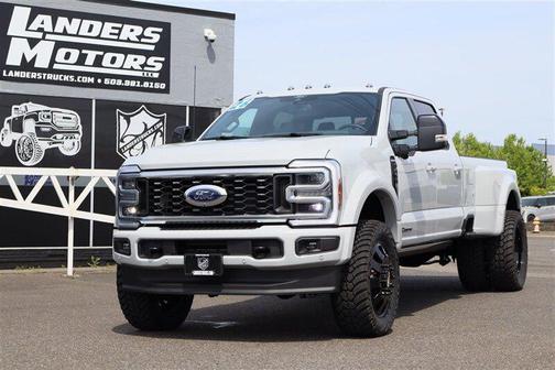 Avalanche 2026 Ford F-450 Platinum