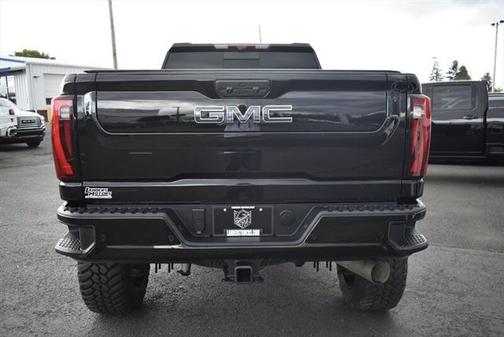 2024 GMC Sierra 2500 Denali Ultimate