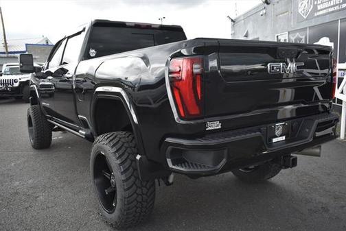 2024 GMC Sierra 2500 Denali Ultimate