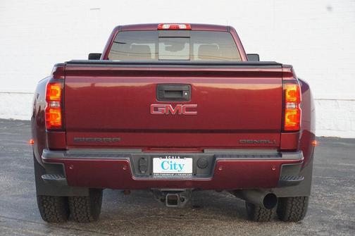 2016 GMC Sierra 3500 Denali