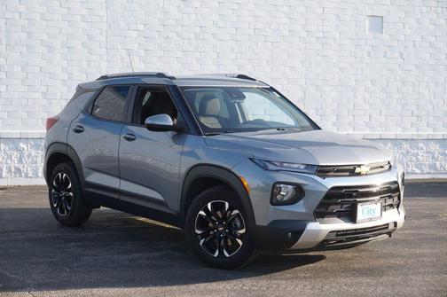 Sterling Gray Metallic 2023 Chevrolet Trailblazer LT