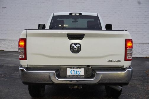 2024 RAM 2500 Tradesman Regular Cab 4x4 8' Box