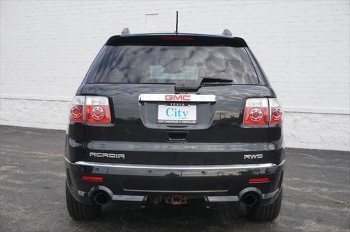 2011 GMC Acadia Denali