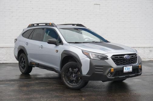 Ice Silver Metallic 2022 Subaru Outback Wilderness
