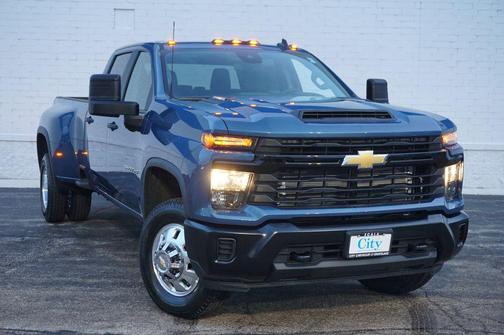 2026 Chevrolet Silverado 3500 WT