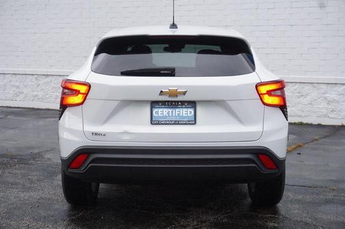 2024 Chevrolet Trax LS