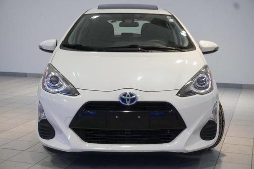 2016 Toyota Prius c Three